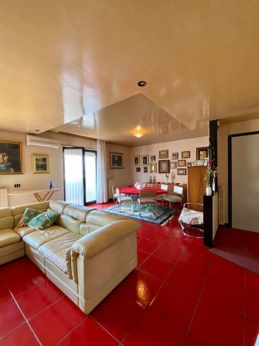 Casa Mariella Apartment โมโนโปลี ภายนอก รูปภาพ